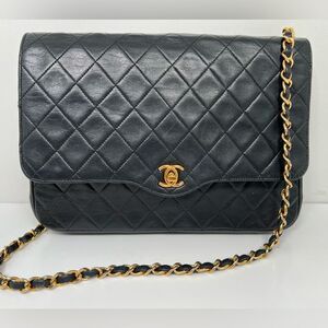 Chanel Metelesse Single Flap Vintage Lambskin Black Shoulder Bag